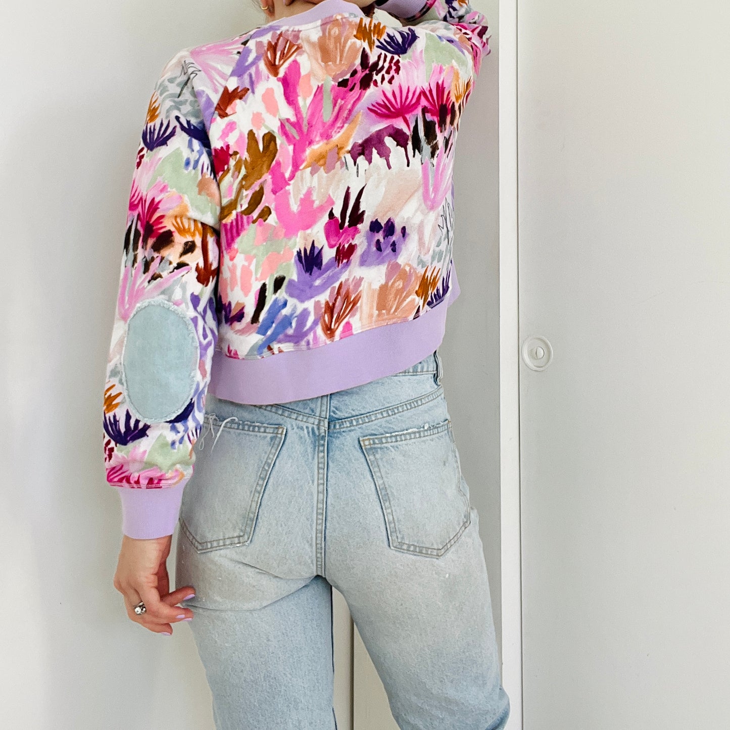 CROPPED SWEATER IN WILDFLOWER